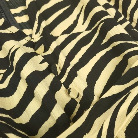 Faithfull the Brand Black & Cream Zebra Print Dress Size 6 Medium - Picture 6 of 12